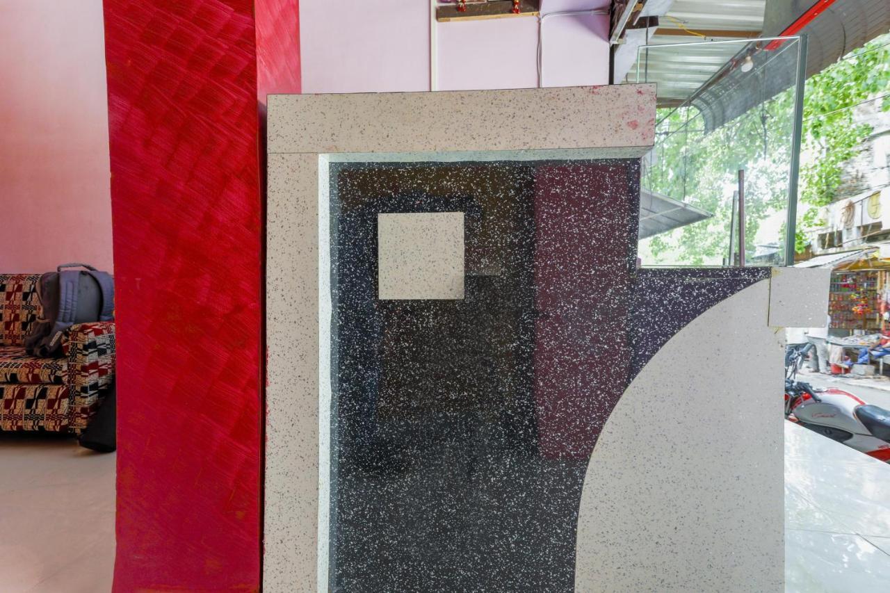 Oyo 45752 Hotel Sb Palace Godarpura Kültér fotó